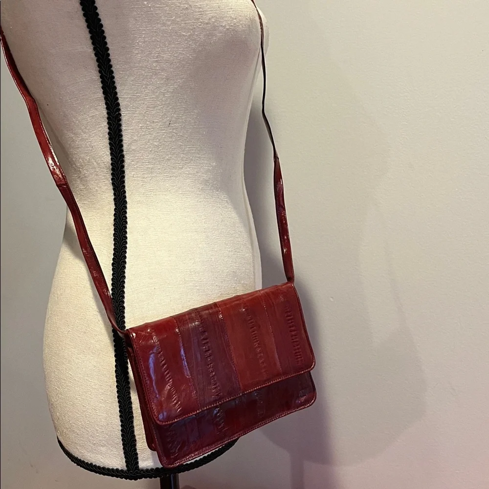 VTG Genuine Eel Skin SM Bordeaux Purse Convertible Crossbody Clutch Shoulder Bag
